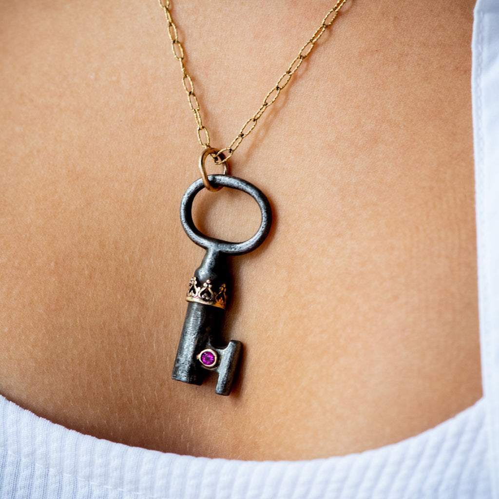 Key D - Joanie Schwarz